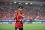 澎湃：杨明洋有望首发出战，中场另三人为塞鸟、谢文能、王上源